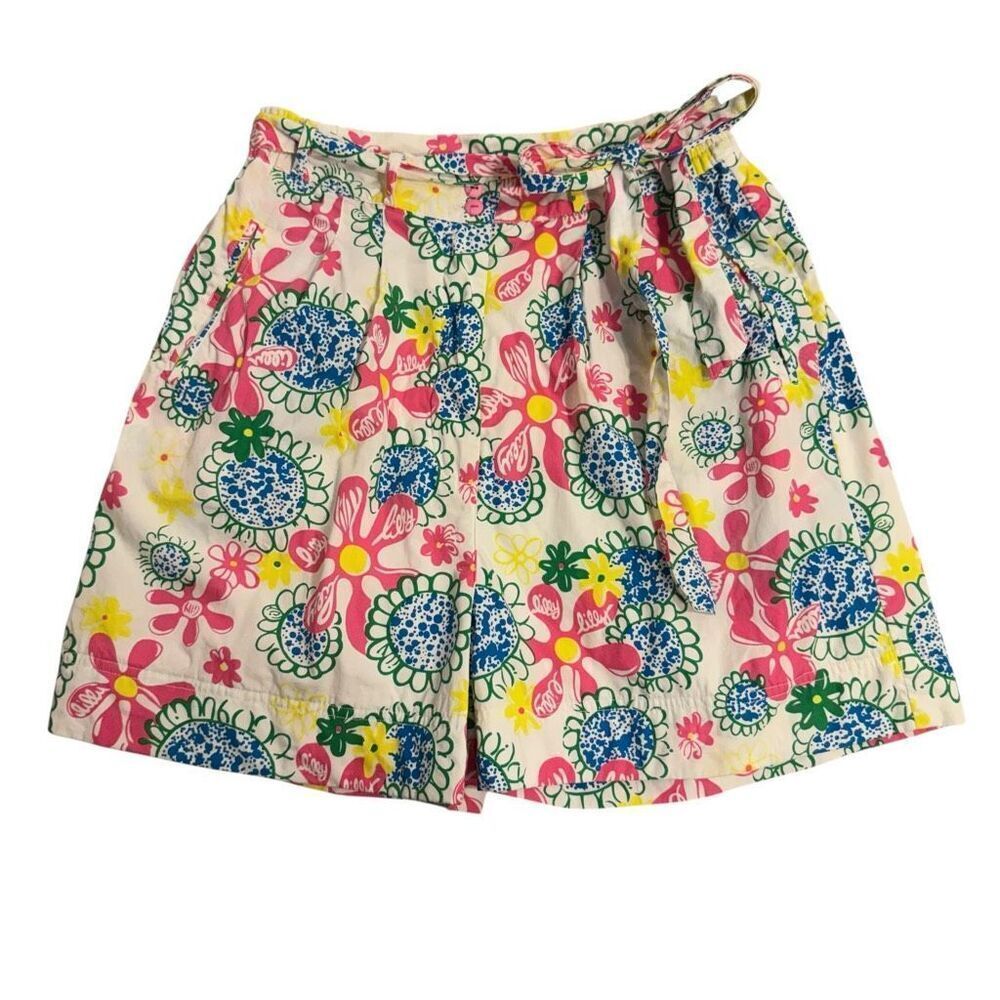 Vintage floral vibrant Lilly Pulitzer 100% cotton shorts size 8